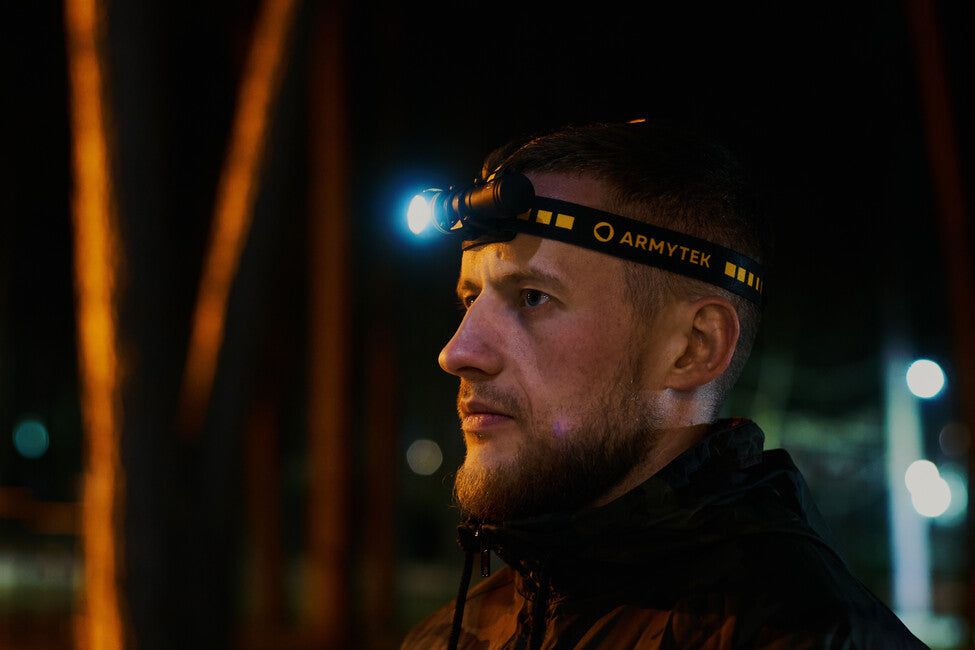 ArmyTek Elf C2 LED ročna svetilka studeno bela, napajanje iz akumulatorja, 1100 lm, 4800 h, 65 g