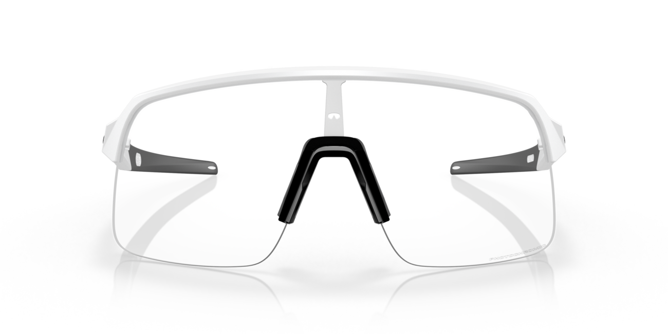 Oakley SUTRO LITE φωτοχρωματικά γυαλιά με σκελετό Matte White και φακούς Clear Photochromic