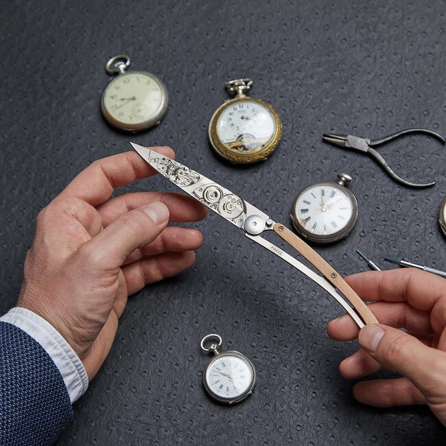 Deejo Horlogéria Μαχαίρι Πτυσσόμενο Juniper Wood Grey Titanium Watchmaker
