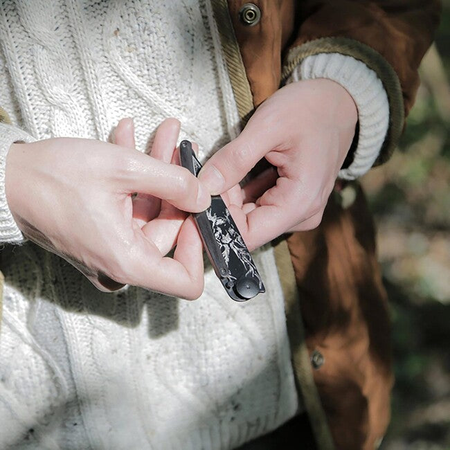 Deejo Nature Μαχαίρι Πτυσσόμενο, Μαύρο Ebony Wood Deer