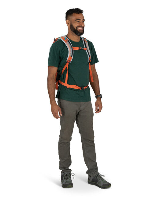OSPREY HIKELITE 18 Σακίδιο Πεζοπορίας, koi orange/blue venture