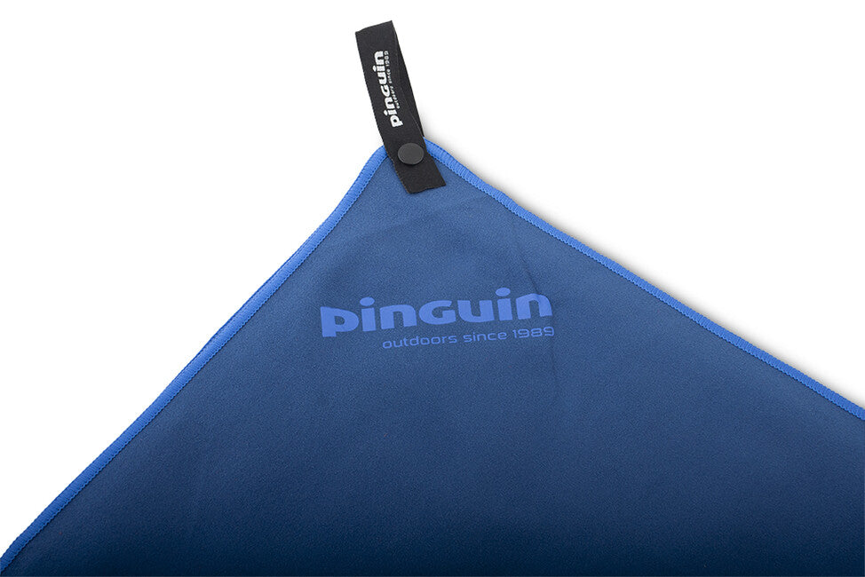 Pinguin Micro towel Λογότυπο πετσέτα 40 x 80 cm, μπλε