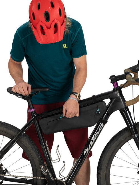 OSPREY ESCAPIST FRAME BAG MEDIUM θήκη ταιριάσματος ποδηλάτου, μαύρο