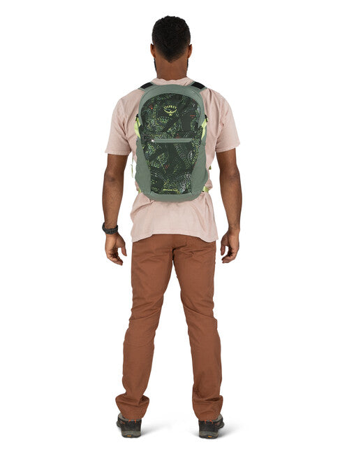 OSPREY DAYLITE PLUS 20 σακίδιο πλάτης αστικό, rattan print/rocky brook