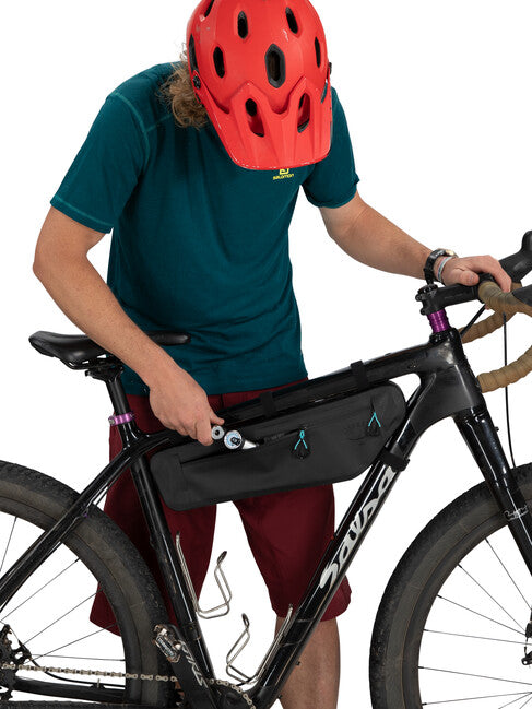 OSPREY ESCAPIST FRAME BAG MEDIUM θήκη ταιριάσματος ποδηλάτου, μαύρο