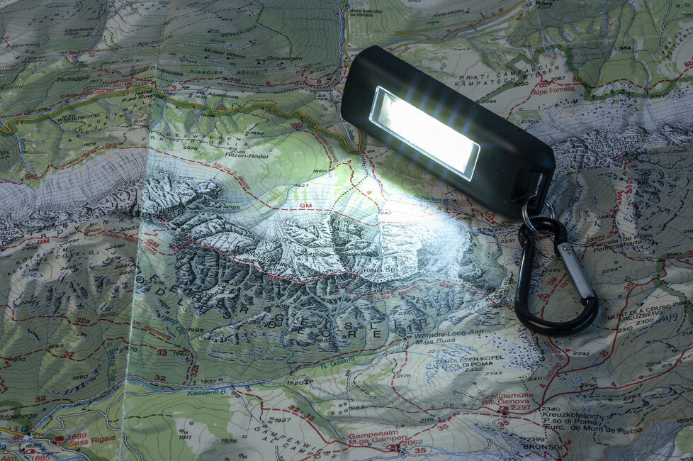 BasicNature USB LED κλειδοθήκη φακός, μαύρο