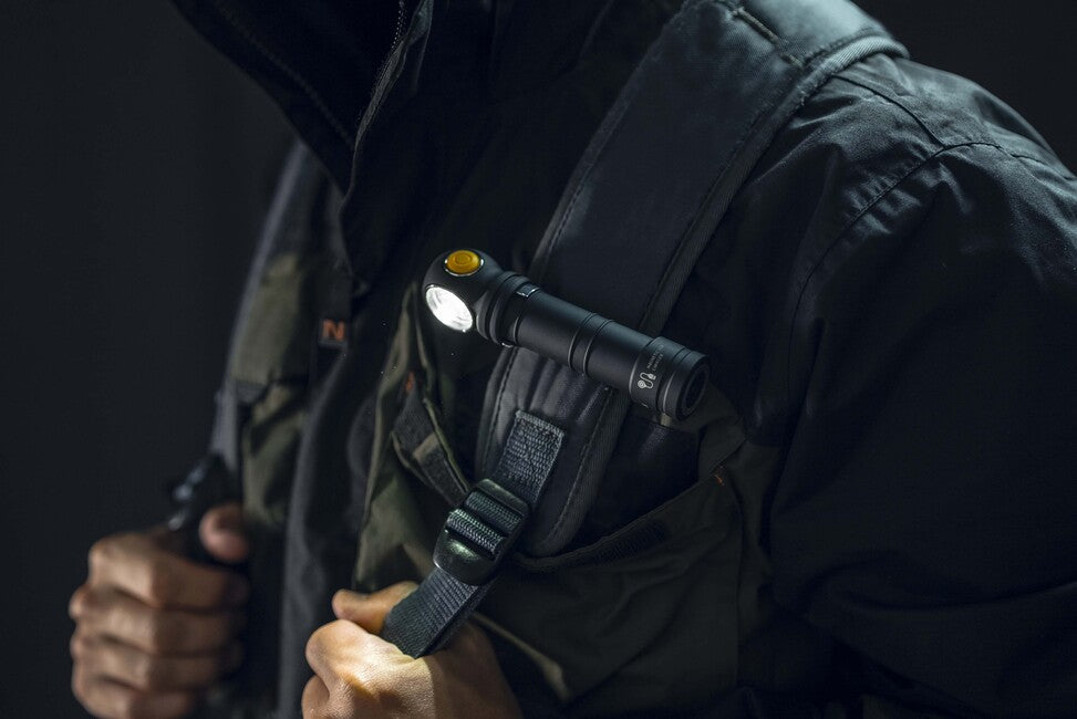 ArmyTek Wizard C2 Pro Max LR Φακός LED Τσέπης με Κλιπ Ζώνης, με Θήκη, Τροφοδοσία από Μπαταρία, 4150 lm, White