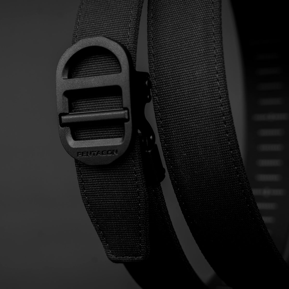 Pentagon Chuck Rachet STL pas, črn