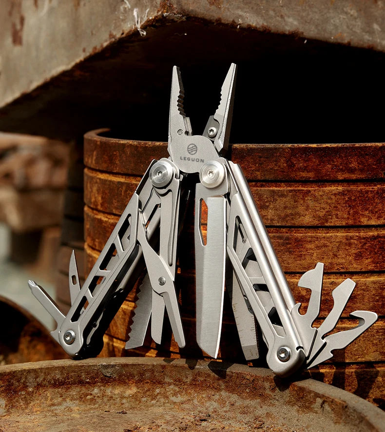 Leguon Tenax multifunctional pliers 16-in-1, silver