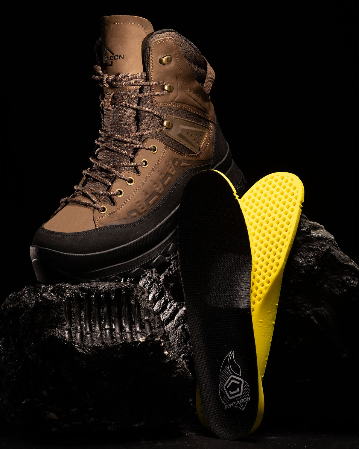 Παπούτσια ορειβασίας Pentagon Predator Mountaineering 8", καφέ