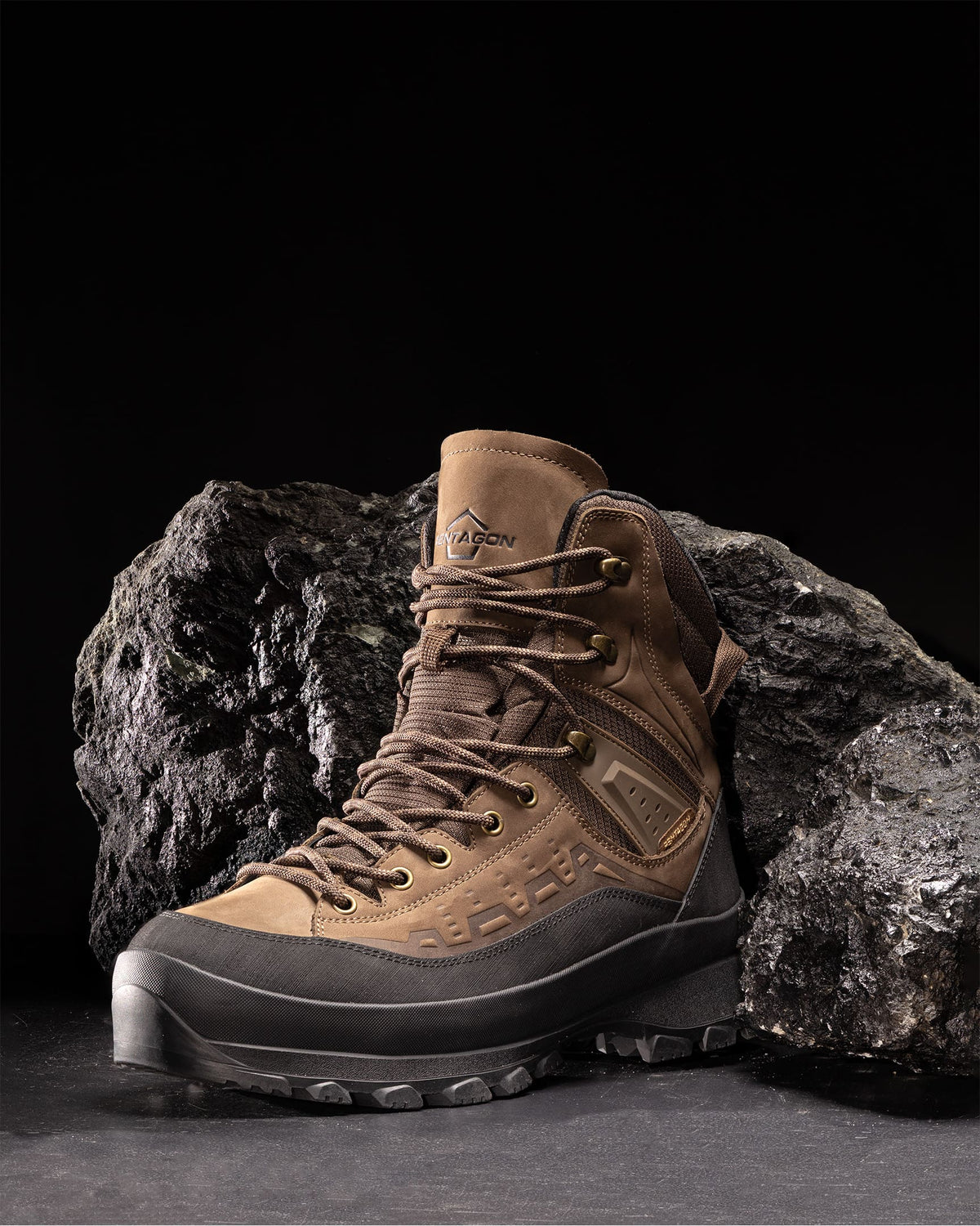 Παπούτσια ορειβασίας Pentagon Predator Mountaineering 8", καφέ