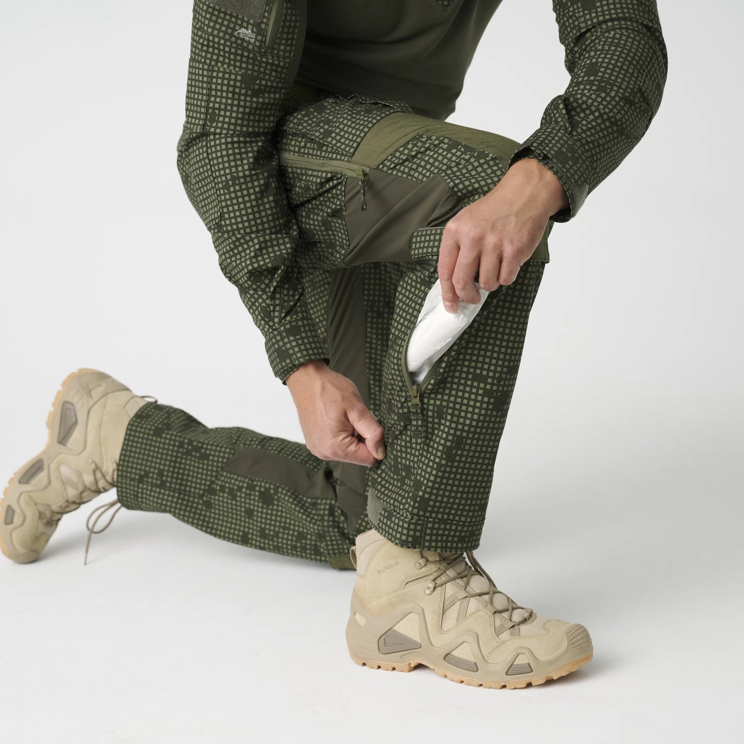Helikon-Tex MCDU nohavice, Desert Night Camo / Olive Green – detail 9