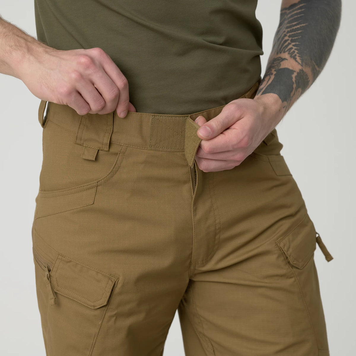 Helikon-Tex UTS krátke nohavice taktické 8.5" PolyCotton Ripstop, Adaptive Green – detail 2