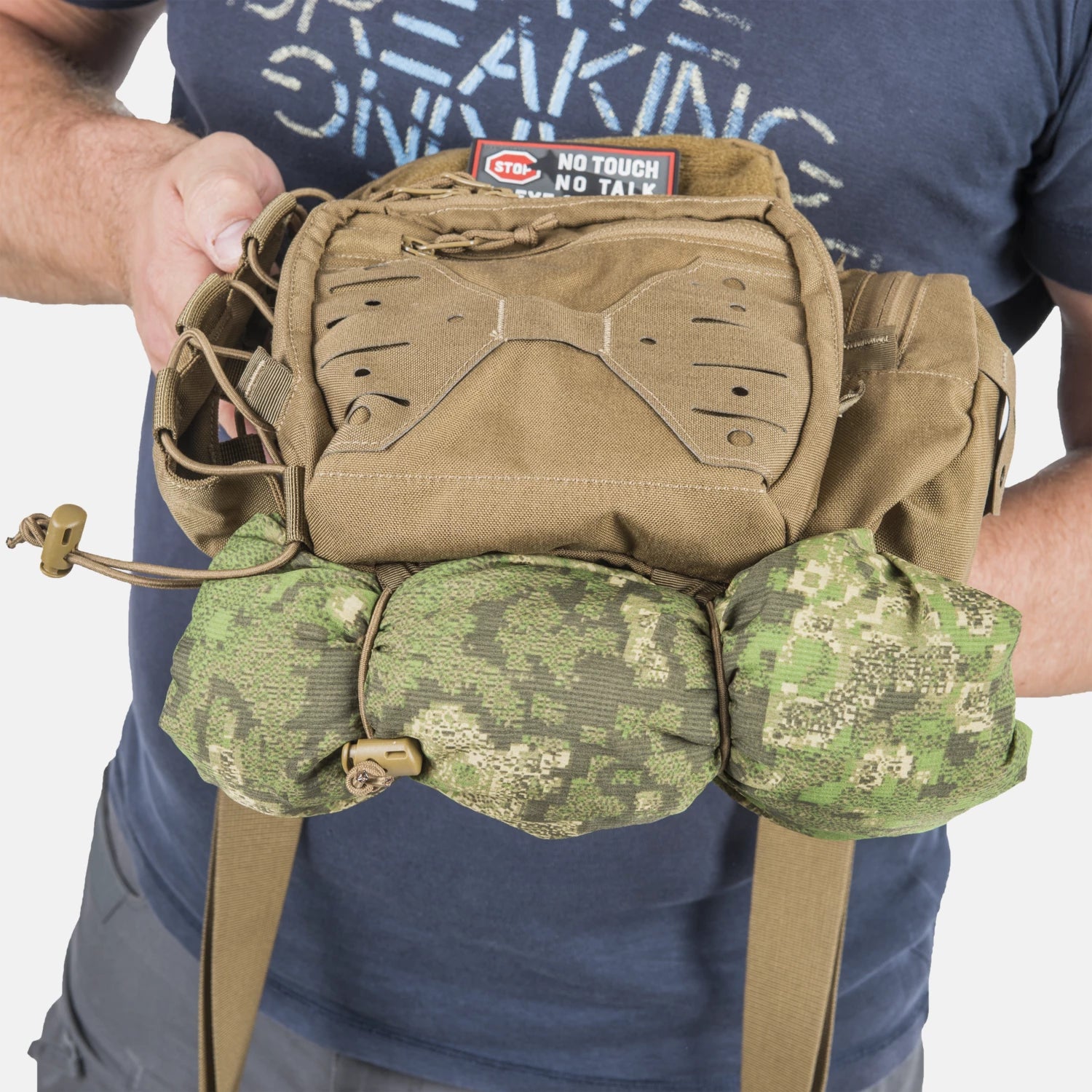 Helikon-Tex EDC taška cez rameno Cordura, MultiCam Black – detail 11