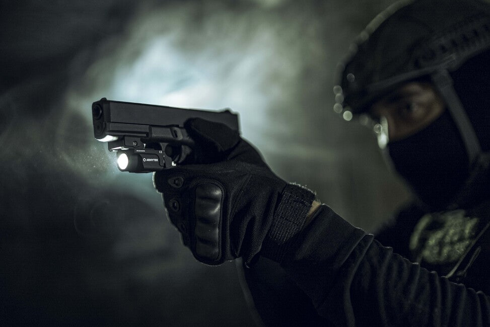 Armytek Buckler M1 Συμπαγής Φακός Όπλου Επαναφορτιζόμενος 700lm