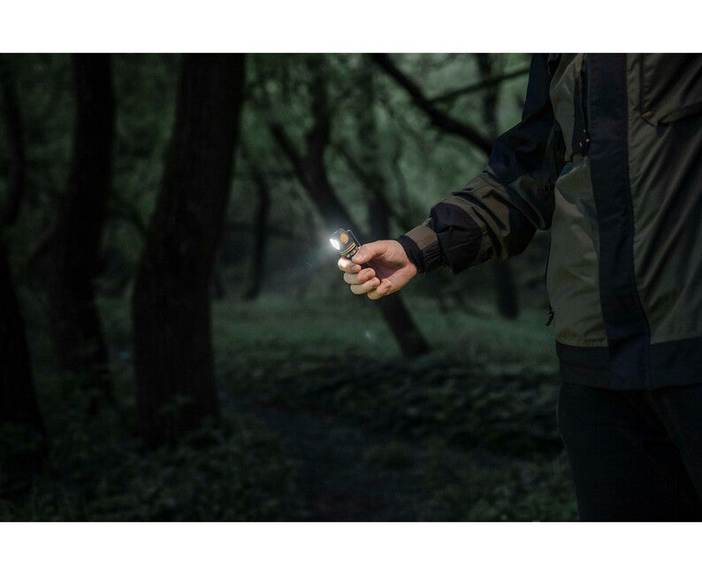 ArmyTek Elf C2 USB-C φακός κεφαλής LED με μπαταρία 1100 lm χειρός φακός, λευκό