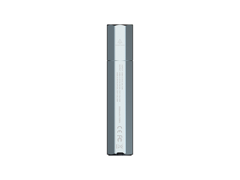 Fenix E-CP Powerbank με Φακό, Μαύρο