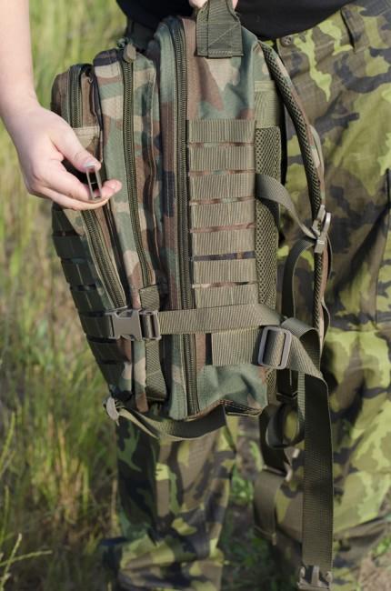 MFH Σακίδιο Πλάτης Assault, Woodland 30L