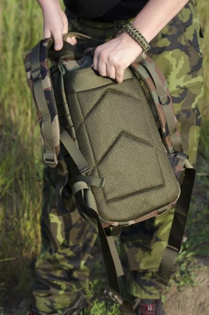 MFH Σακίδιο Πλάτης Assault, Woodland 30L