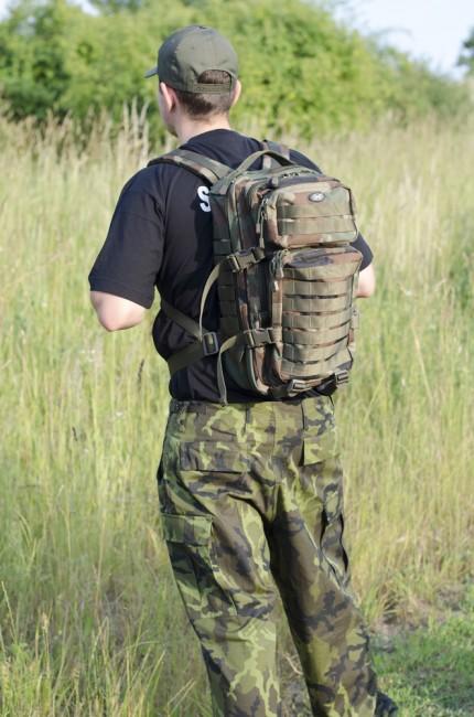 MFH Σακίδιο Πλάτης Assault, Woodland 30L