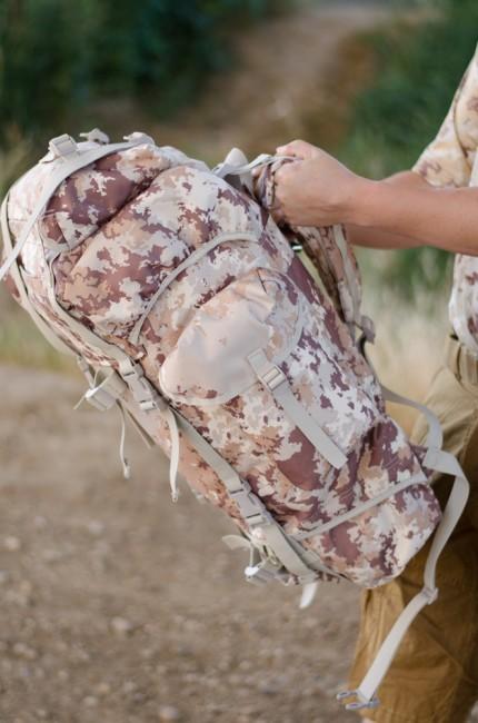 MFH BW Σακίδιο Πλάτης Αδιάβροχο Σχέδιο Vegetato desert, 65L