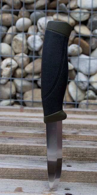 Mora of Sweden Companion HeavyDuty Μαχαίρι MG, λαδί