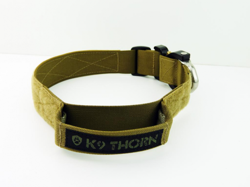 K9 Thorn Cobra-Echo Περιλαίμιο με Λαβή 38mm, λαδί