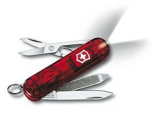 Victorinox SwissLite Ruby Πολυλειτουργικό Μαχαίρι 58 mm, 7 λειτουργίες, διαφανές σκούρο κόκκινο