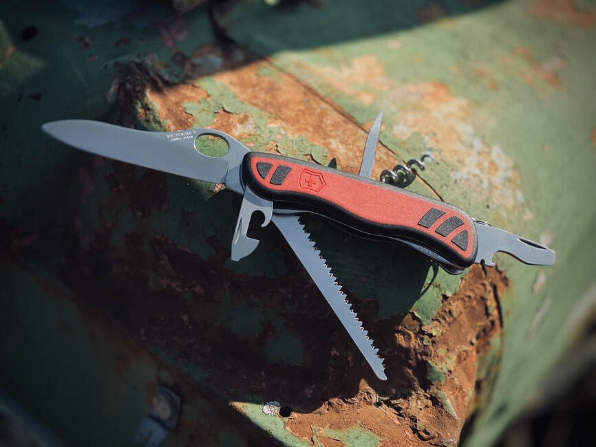 Victorinox Forester Μαχαίρι Τσέπης VX, Κόκκινο-Μαύρο, 111mm